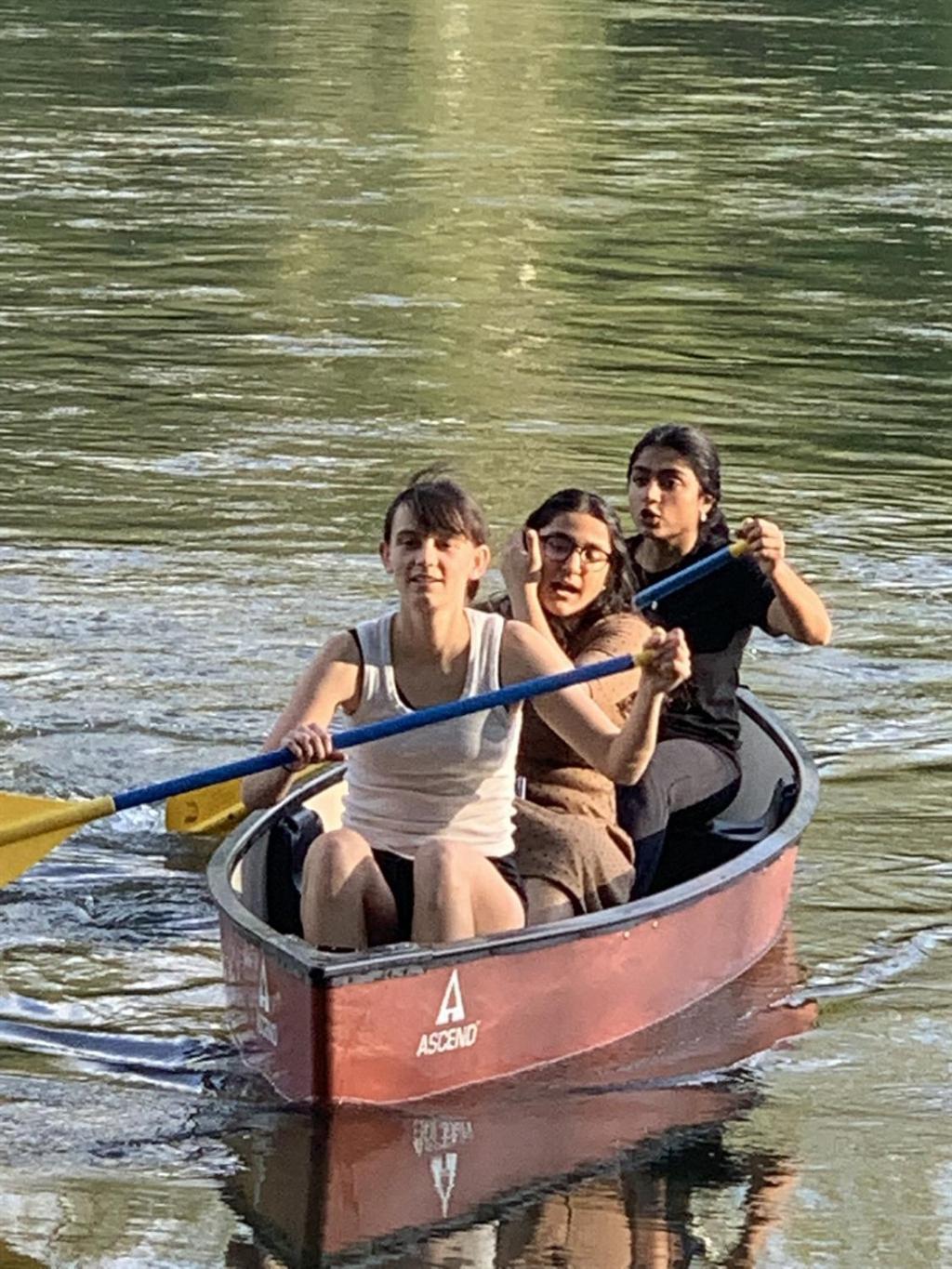 Bear Valley- Riverfront With Hot Tub! 卢雷 外观 照片
